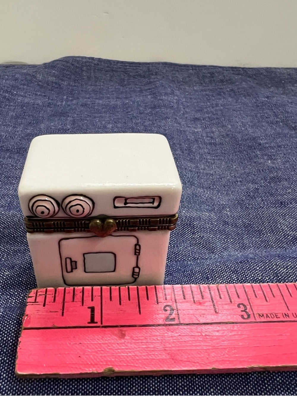 Washing Machine Trinket Box WITH Shirt Trinket Laundry Hinged Lid White - Picture 12 of 13
